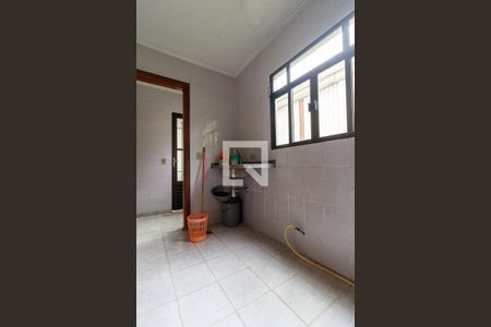 Casa à venda com 300m², 6 quartos e 4 vagasÁrea de Serviço