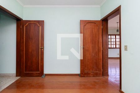 Casa à venda com 300m², 6 quartos e 4 vagasSuíte 3