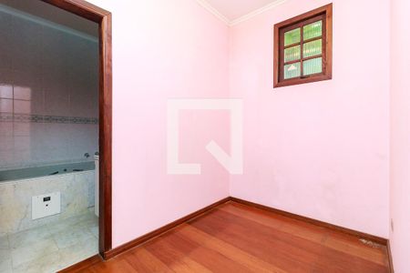 Casa à venda com 300m², 6 quartos e 4 vagasSuíte 1 - Closet