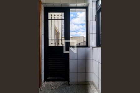 Casa à venda com 300m², 6 quartos e 4 vagasÁrea de Serviço