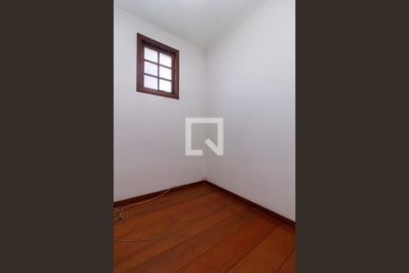 Casa à venda com 300m², 6 quartos e 4 vagasQuarto 6