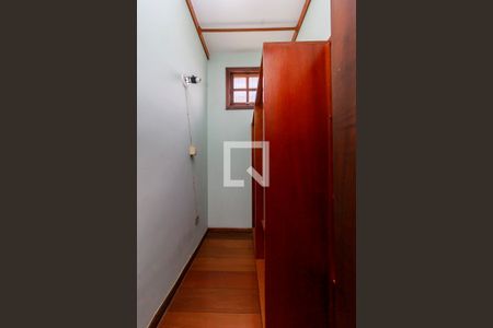 Casa à venda com 300m², 6 quartos e 4 vagasQuarto 6