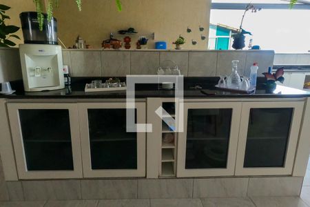 Apartamento à venda com 200m², 3 quartos e 2 vagasCopa
