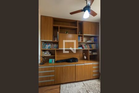 Apartamento à venda com 200m², 3 quartos e 2 vagasQuarto 3 - Armários