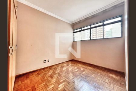 Quarto 2 de apartamento à venda com 4 quartos, 135m² em Centro, Belo Horizonte