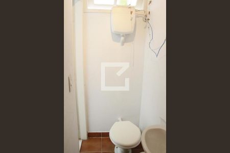 Casa à venda com 173m², 3 quartos e 2 vagasBanheiro Lavanderia