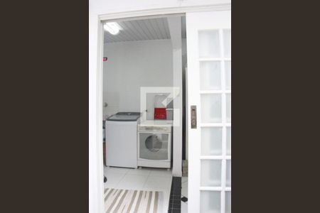 Casa à venda com 173m², 3 quartos e 2 vagasLavanderia