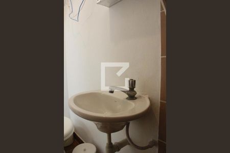 Casa à venda com 173m², 3 quartos e 2 vagasBanheiro Lavanderia