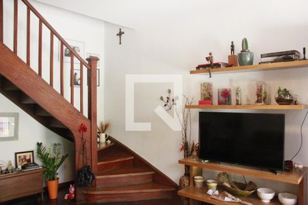 Sala de casa à venda com 3 quartos, 173m² em Vila Olímpia, São Paulo