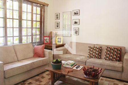 Sala de casa à venda com 3 quartos, 173m² em Vila Olímpia, São Paulo