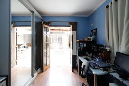 Casa à venda com 250m², 3 quartos e 4 vagasQuarto 2