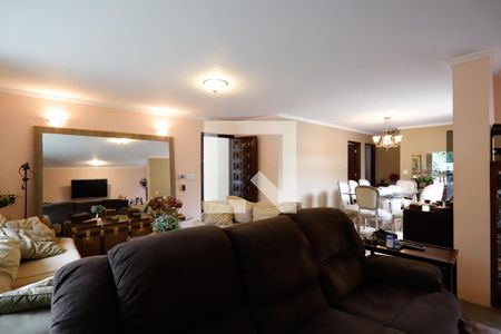 Sala de casa à venda com 3 quartos, 250m² em Bela Aliança, São Paulo