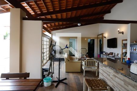 Casa à venda com 250m², 3 quartos e 4 vagasÁrea gourmet