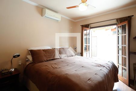 Casa à venda com 250m², 3 quartos e 4 vagasSuíte 1