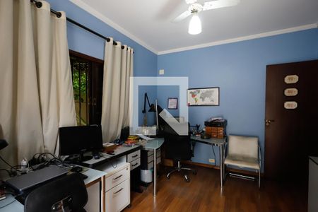 Casa à venda com 250m², 3 quartos e 4 vagasQuarto 2