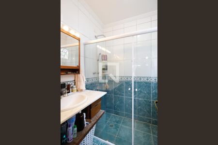 Casa à venda com 250m², 3 quartos e 4 vagasBanheiro da Suíte 1