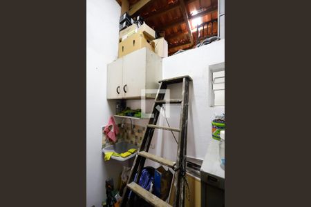 Casa à venda com 250m², 3 quartos e 4 vagasOficina