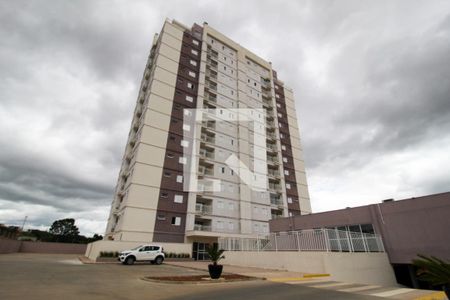 Apartamento para alugar com 63m², 2 quartos e 2 vagasFachada do bloco