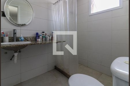 Apartamento à venda com 155m², 2 quartos e 2 vagasSuíte 2 - Banheiro