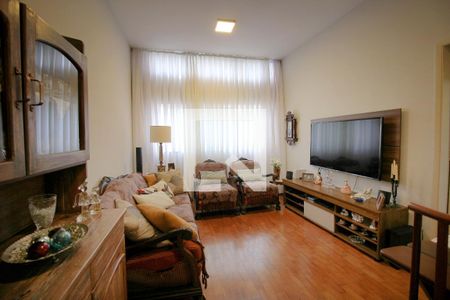 Sala de apartamento à venda com 2 quartos, 80m² em Santo Antônio, Belo Horizonte