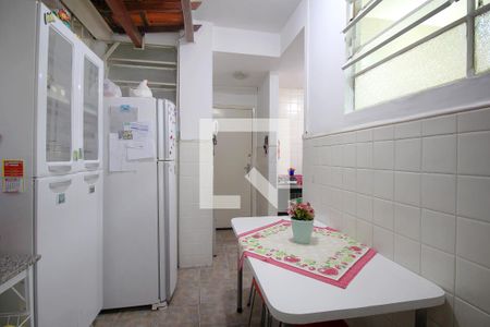 Apartamento à venda com 80m², 2 quartos e 1 vagaCozinha