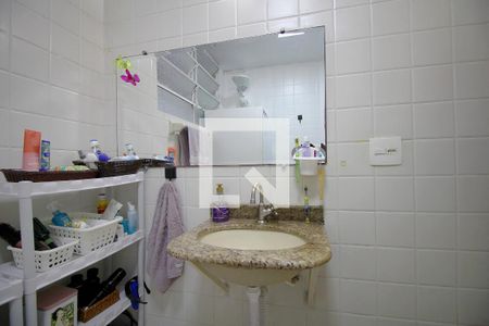 Apartamento à venda com 80m², 2 quartos e 1 vagaBanheiro