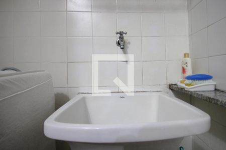 Apartamento à venda com 80m², 2 quartos e 1 vagaÁrea de Serviço
