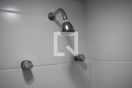 Banheiro de apartamento para alugar com 1 quarto, 40m² em Campina do Siqueira, Curitiba