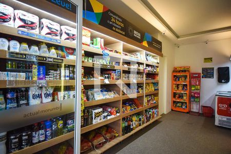 Apartamento para alugar com 85m², 2 quartos e 2 vagasMercadinho