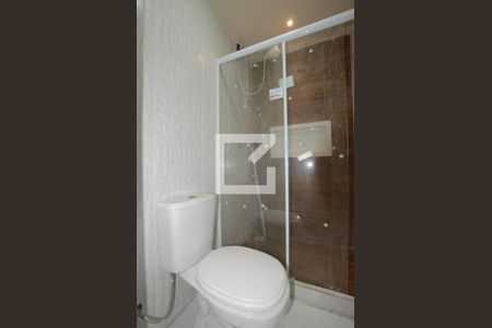 Banheiro de casa à venda com 1 quarto, 50m² em Vila da Penha, Rio de Janeiro