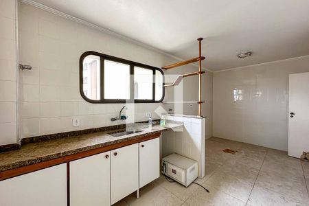 Apartamento à venda com 175m², 4 quartos e 4 vagas Apartamento à venda com 175m², 4 quartos e 4 vagasCozinha