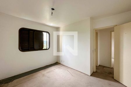 Apartamento à venda com 175m², 4 quartos e 4 vagas Apartamento à venda com 175m², 4 quartos e 4 vagasQuarto 3