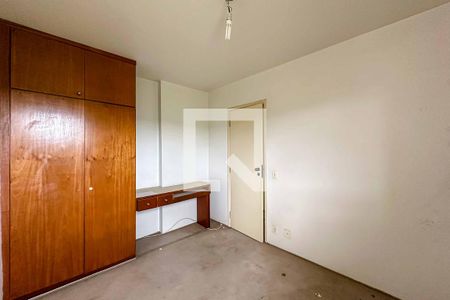 Apartamento à venda com 175m², 4 quartos e 4 vagas Apartamento à venda com 175m², 4 quartos e 4 vagasQuarto 2