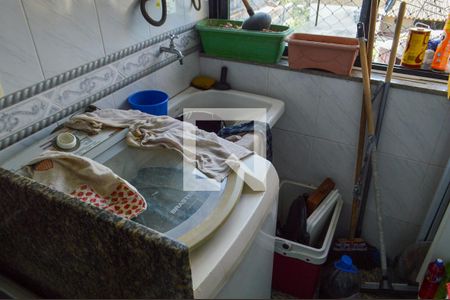 Apartamento para alugar com 70m², 3 quartos e 1 vagaÁrea de Serviço