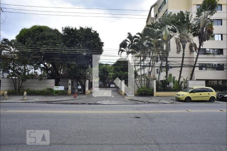 Apartamento para alugar com 70m², 3 quartos e 1 vagaFachada