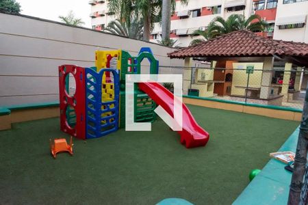 Apartamento para alugar com 70m², 3 quartos e 1 vagaÁrea comum - Playground