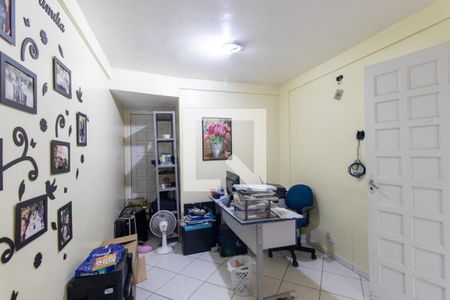 Escritório de casa para alugar com 3 quartos, 150m² em Boqueirão, Curitiba