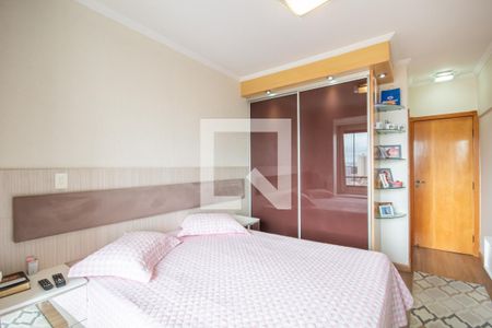 Suíte de apartamento à venda com 3 quartos, 144m² em Vila Yara, Osasco
