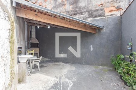 Casa à venda com 106m², 2 quartos e 4 vagas Casa à venda com 106m², 2 quartos e 4 vagasArea de Serviços/Churasqueira