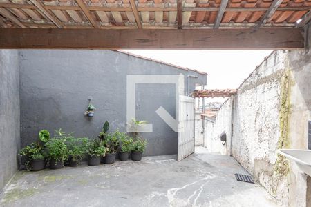 Casa à venda com 106m², 2 quartos e 4 vagas Casa à venda com 106m², 2 quartos e 4 vagasArea de Serviços/Churasqueira