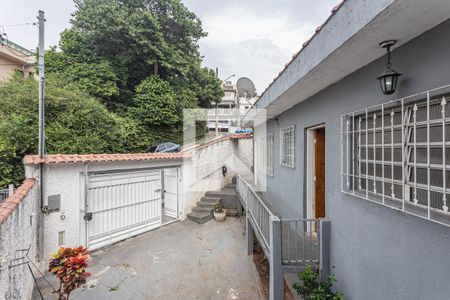Suite de casa para alugar com 2 quartos, 106m² em Jardim Vergueiro, São Paulo
