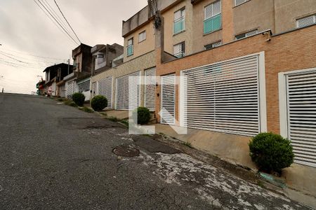 Apartamento para alugar com 52m², 2 quartos e 1 vagaFachada