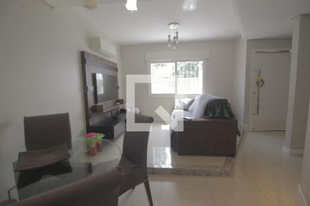 Sala de casa à venda com 2 quartos, 102m² em Igará, Canoas