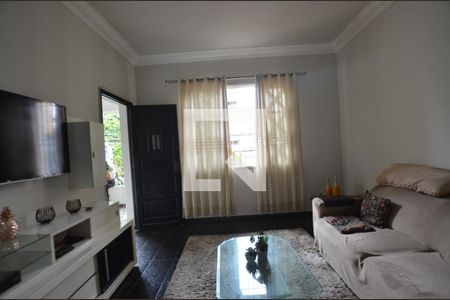 Sala de casa à venda com 3 quartos, 216m² em Vila da Penha, Rio de Janeiro