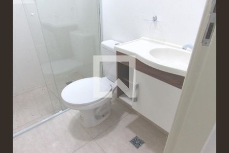 Banheiro de kitnet/studio para alugar com 1 quarto, 28m² em Vila Sonia, São Paulo