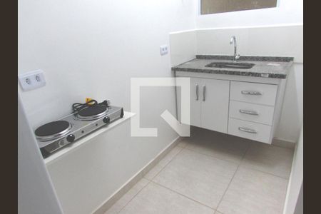Sala/Cozinha de kitnet/studio para alugar com 1 quarto, 28m² em Vila Sonia, São Paulo
