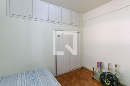 Quarto 1 de apartamento para alugar com 3 quartos, 100m² em Lagoinha, Belo Horizonte