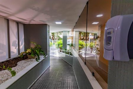 Apartamento à venda com 109m², 3 quartos e 1 vaga Apartamento à venda com 109m², 3 quartos e 1 vagaÁrea comum