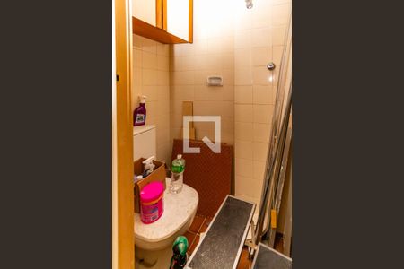 Apartamento à venda com 109m², 3 quartos e 1 vaga Apartamento à venda com 109m², 3 quartos e 1 vagaBanheiro de serviço