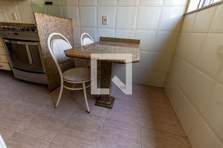 Apartamento à venda com 109m², 3 quartos e 1 vaga Apartamento à venda com 109m², 3 quartos e 1 vagaCozinha